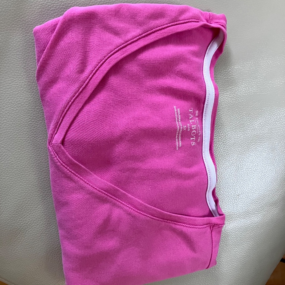 Talbots Tee - Picture 2 of 2